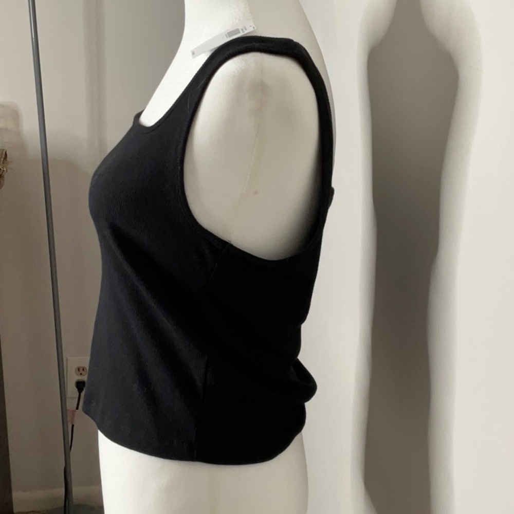 NWT Old Navy Ribbed Tank Size Large - Picture 4 of 11